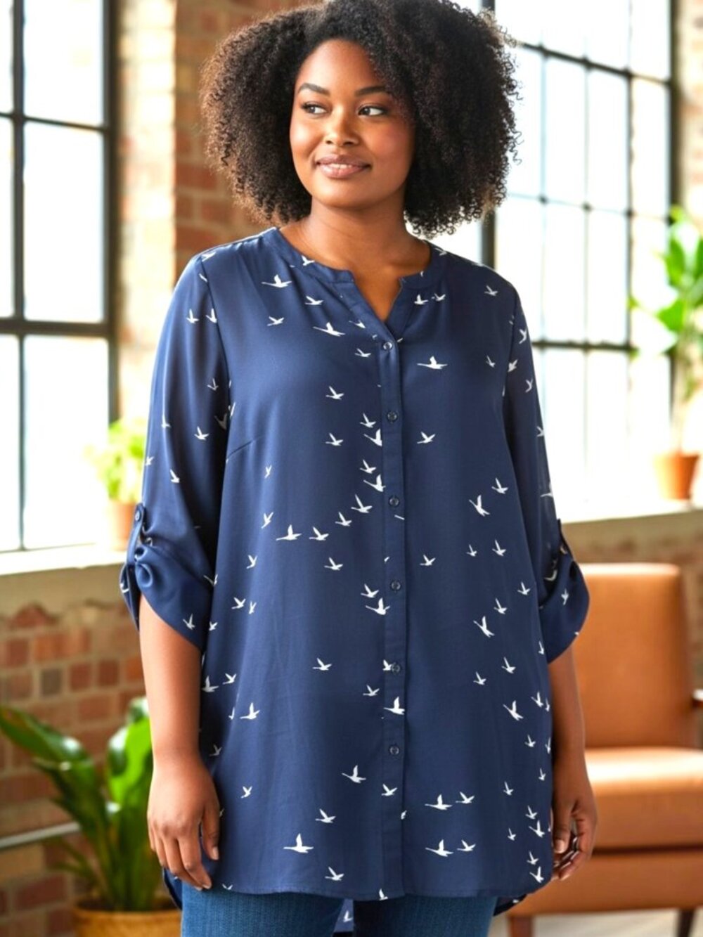 Catherines Sheer Dark Blue Goose Print Cuffed Sleeve Button-Up Tunic Size 0X EUC